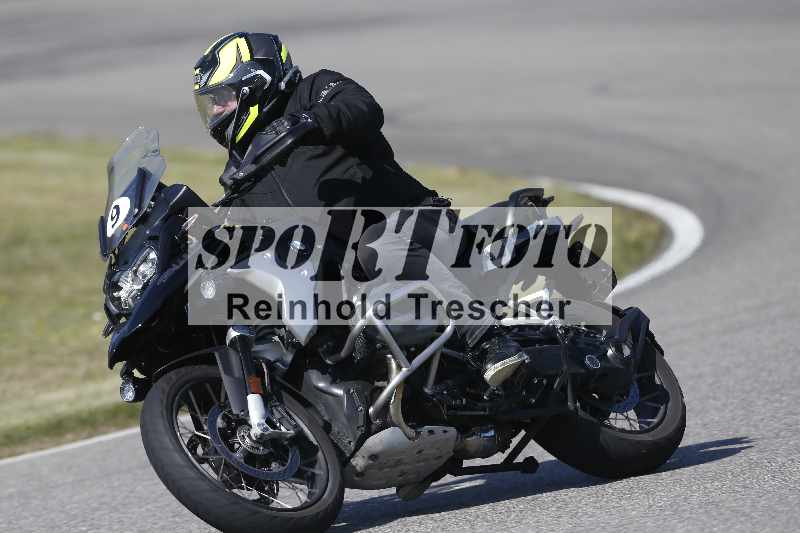 /01 02.04.2026 MAZ ADR/Gruppe rot/9